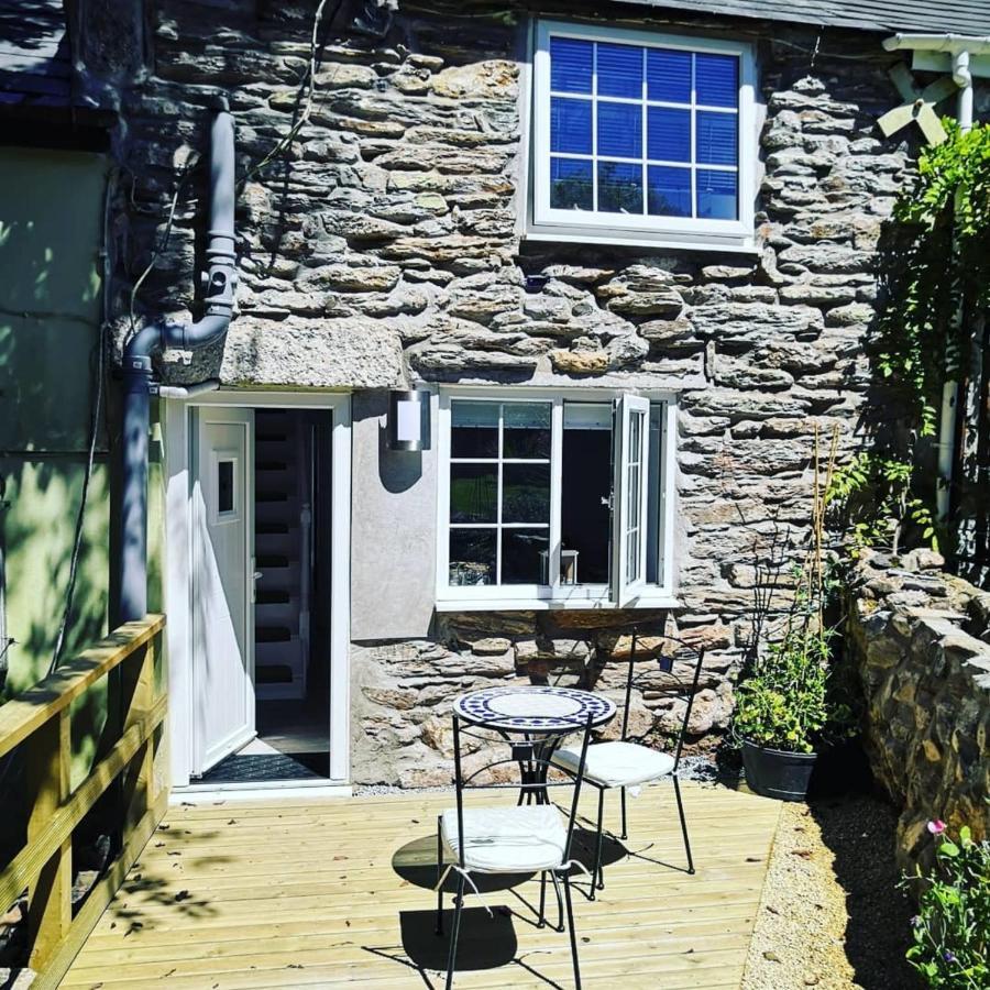 Captivating Isolde Cottage With Pool Near St Ives Camborne Exteriör bild