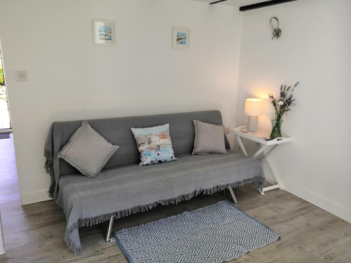 Captivating Isolde Cottage With Pool Near St Ives Camborne Exteriör bild