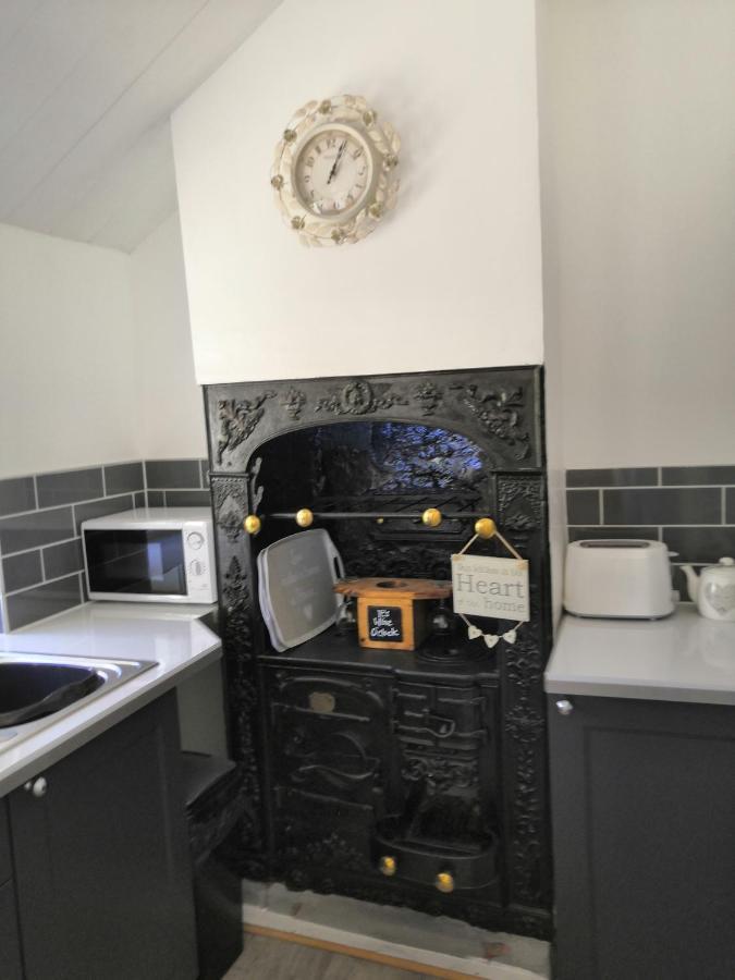 Captivating Isolde Cottage With Pool Near St Ives Camborne Exteriör bild