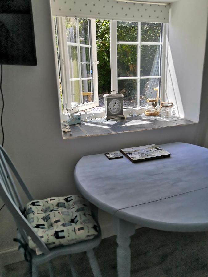 Captivating Isolde Cottage With Pool Near St Ives Camborne Exteriör bild